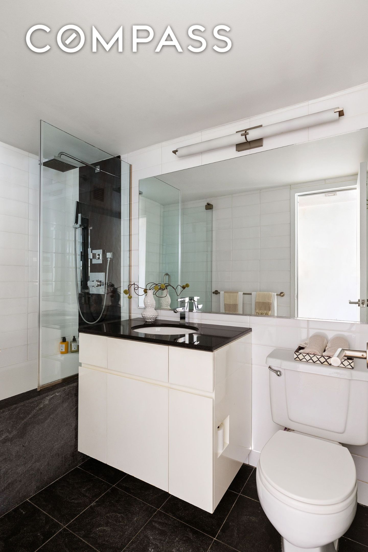 #10 photo, 305 2nd Avenue, マンハッタン Gramercy , NY 10003