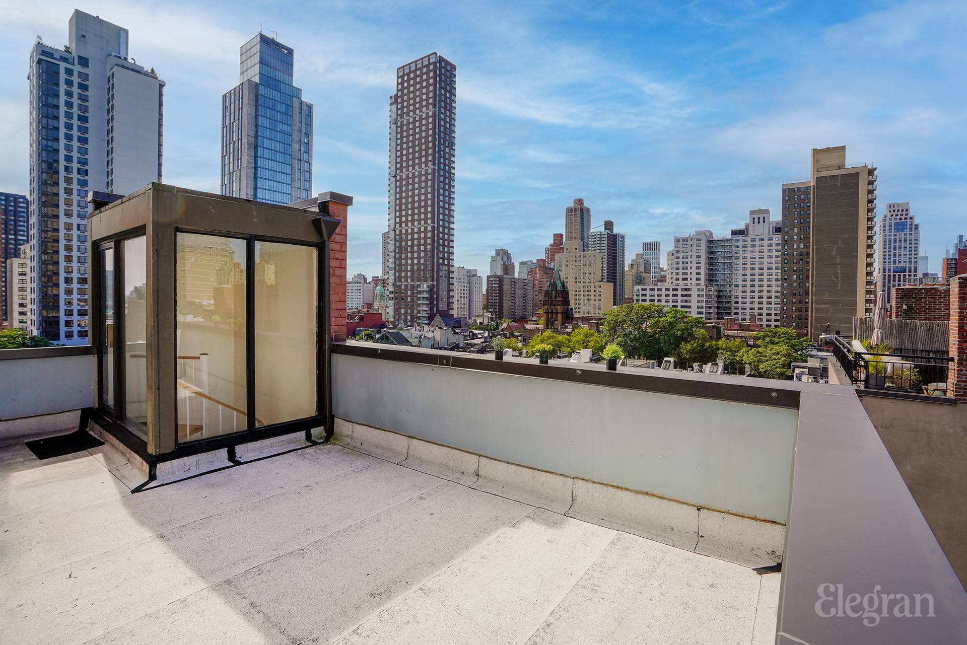 #12 photo, 300 E 90th Street, Upper East Side , NY 10128