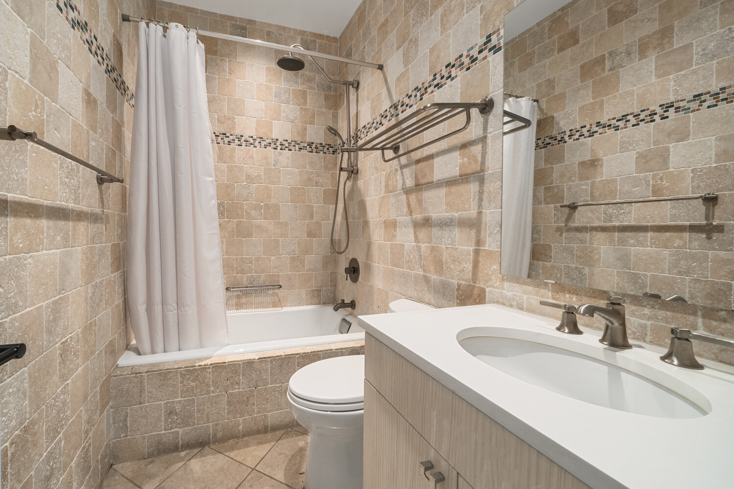 #12 photo, 422 E 84TH Street, マンハッタン Yorkville , NY 10028