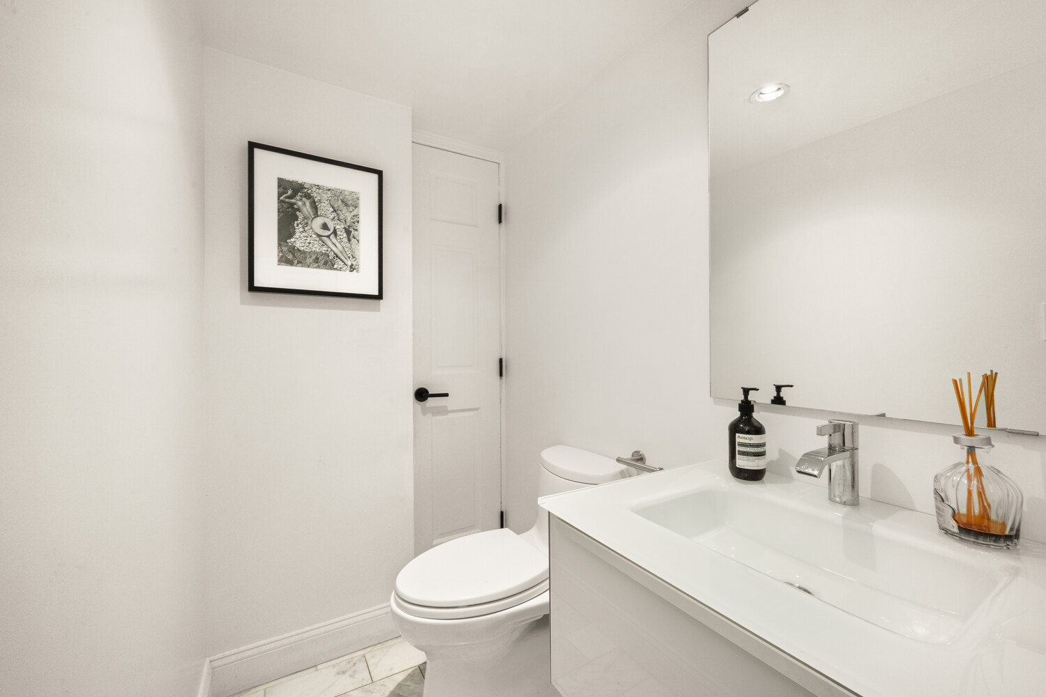 #8 photo, 422 E 84TH Street, マンハッタン Yorkville , NY 10028