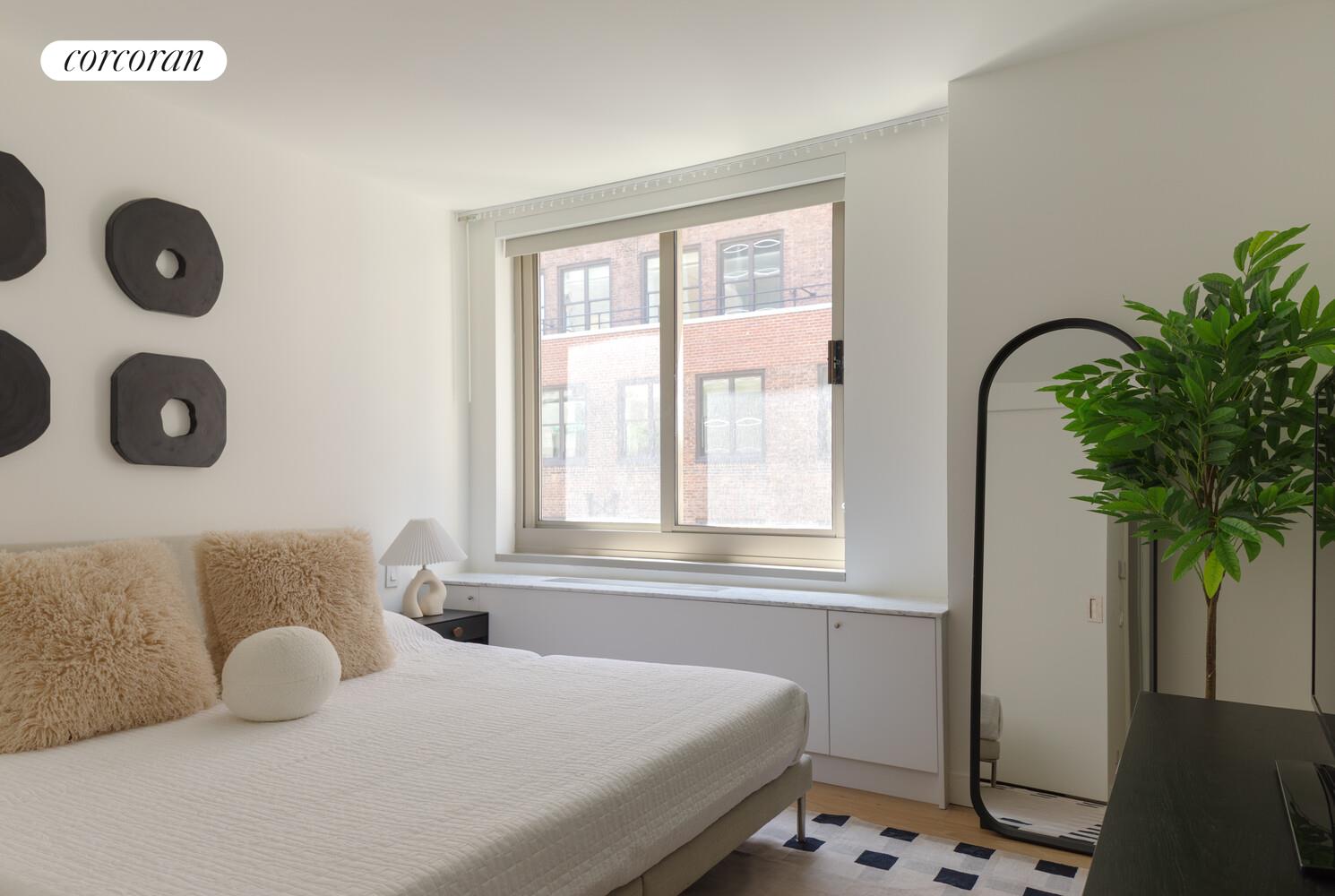 #5 photo, 234 E 46TH Street, マンハッタン Turtle Bay , NY 10017