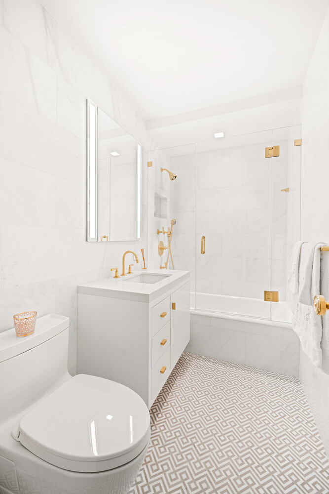 #14 photo, 114 E 72ND Street, Lenox Hill , NY 10021