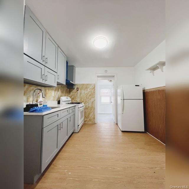 #3 photo, 8041 159th Street, Jamaica Hills , NY 11432
