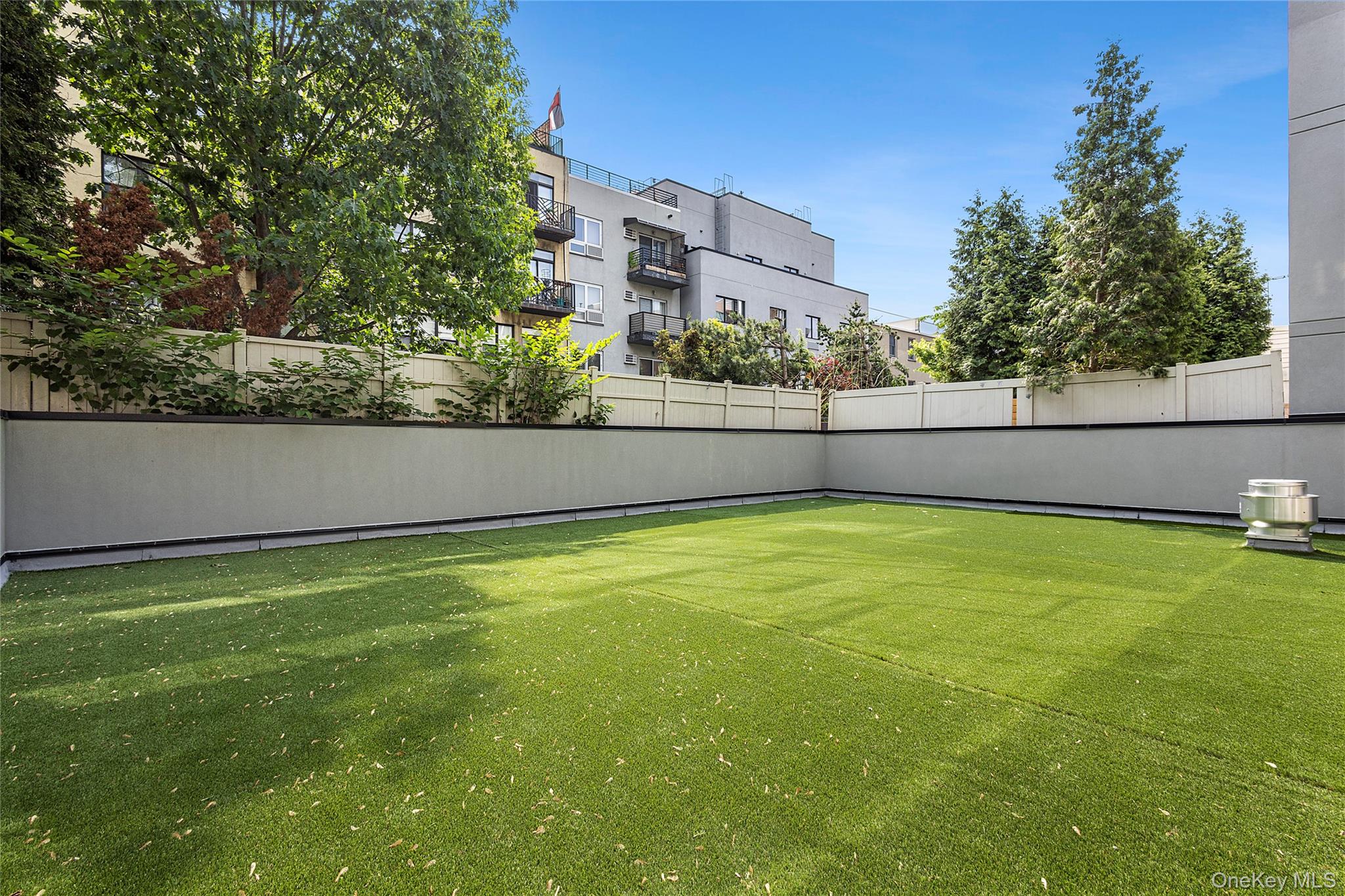 #10 photo, 20 Monitor Street, Brooklyn , NY 11222