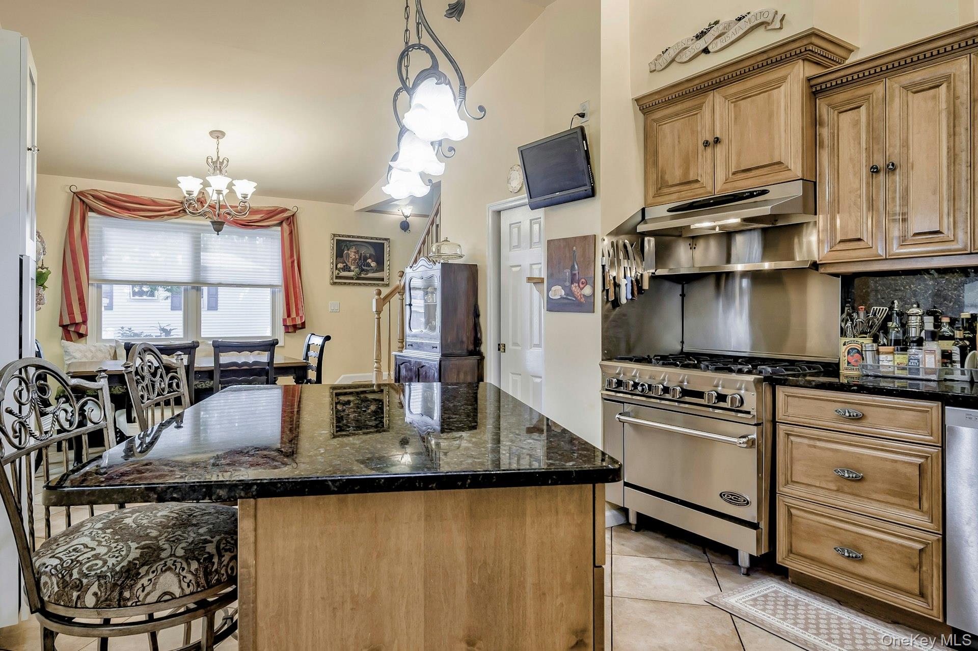 #12 photo, 4 E Hill Drive, Smithtown , NY 11787