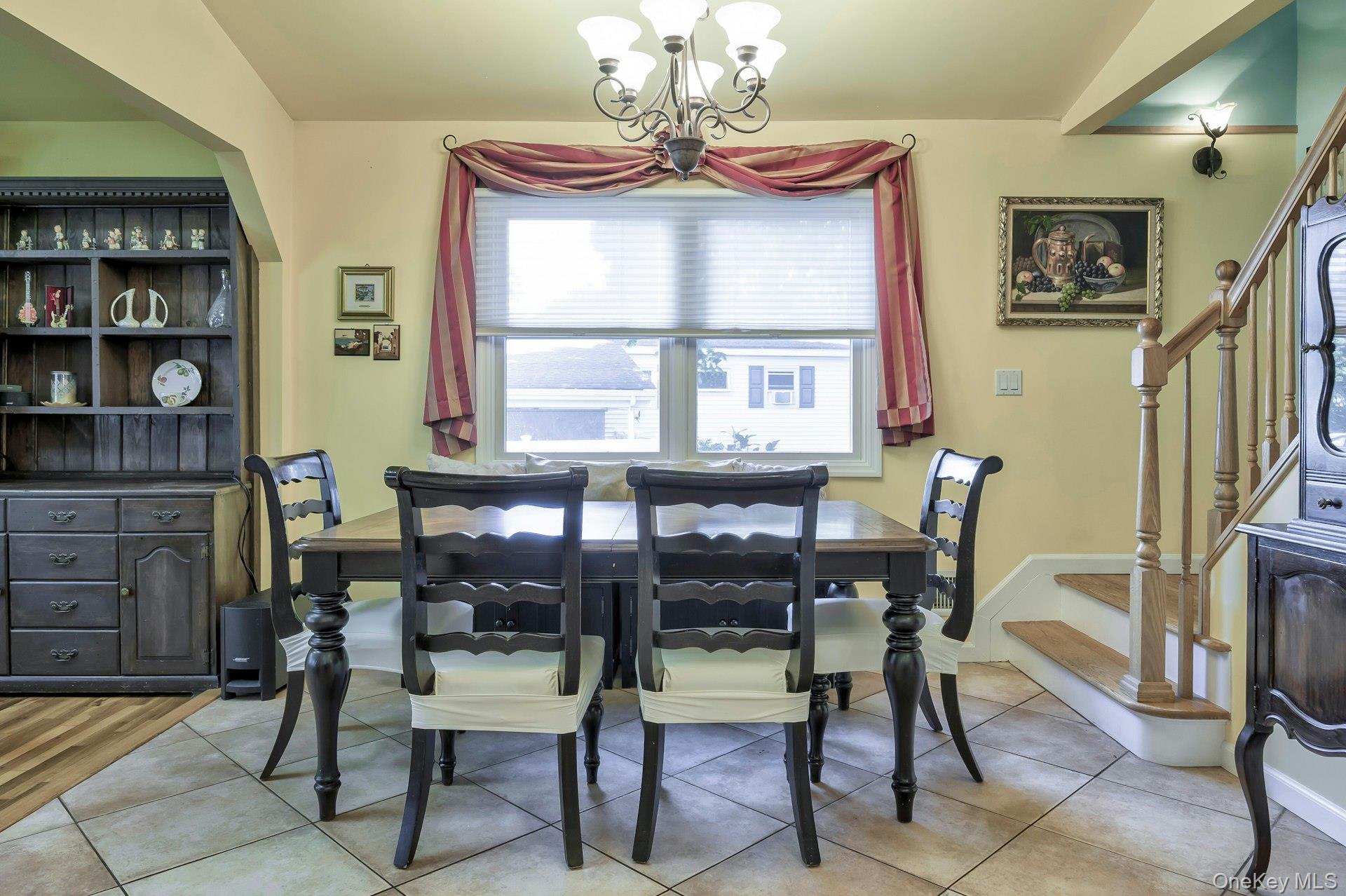 #8 photo, 4 E Hill Drive, Smithtown , NY 11787