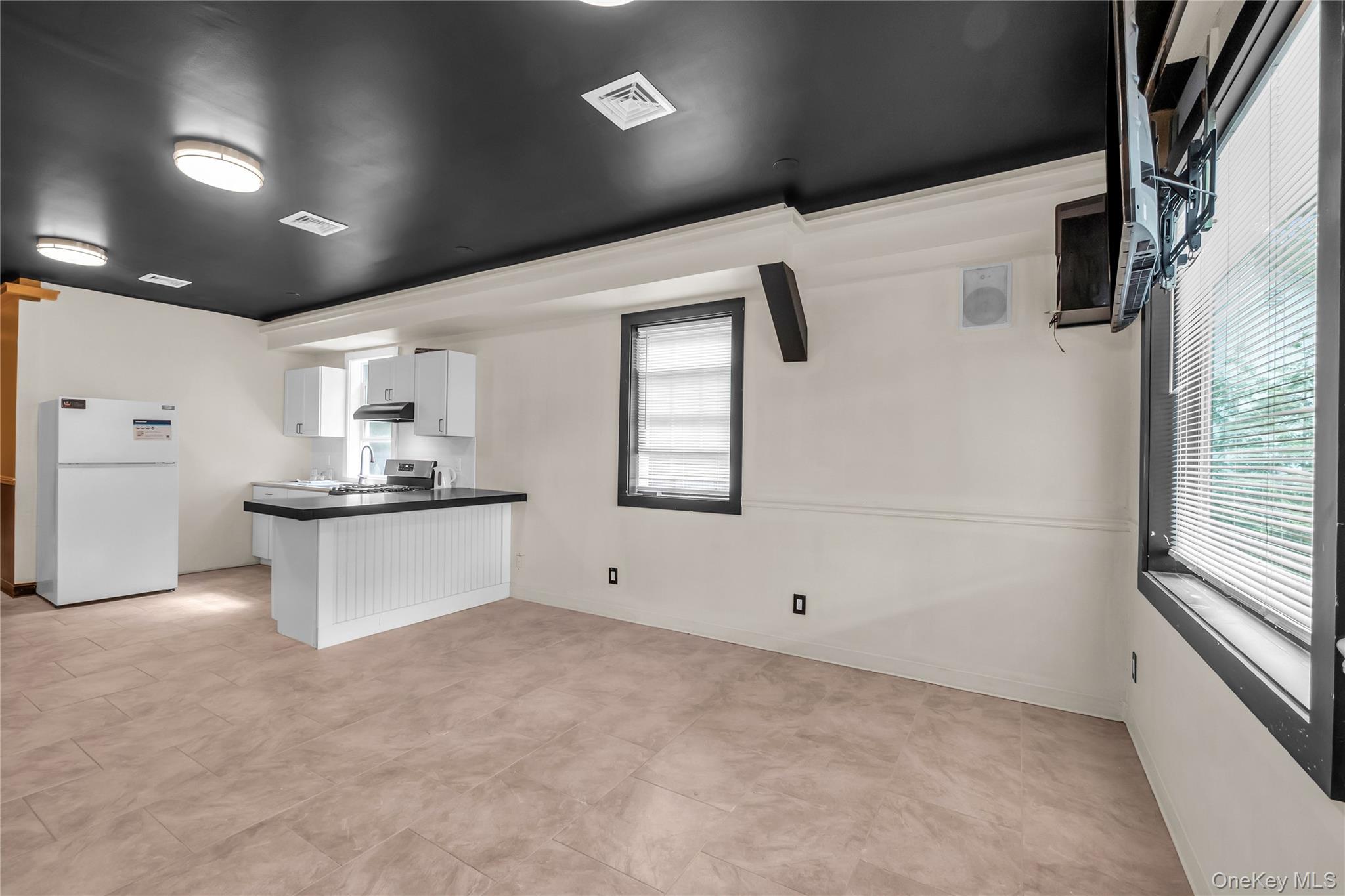 #18 photo, 715 Flanders Road, サフォーク郡 Flanders , NY 11901