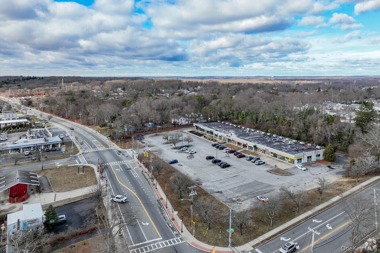 #5 photo, 1021 Portion Road, Ronkonkoma , NY 11779