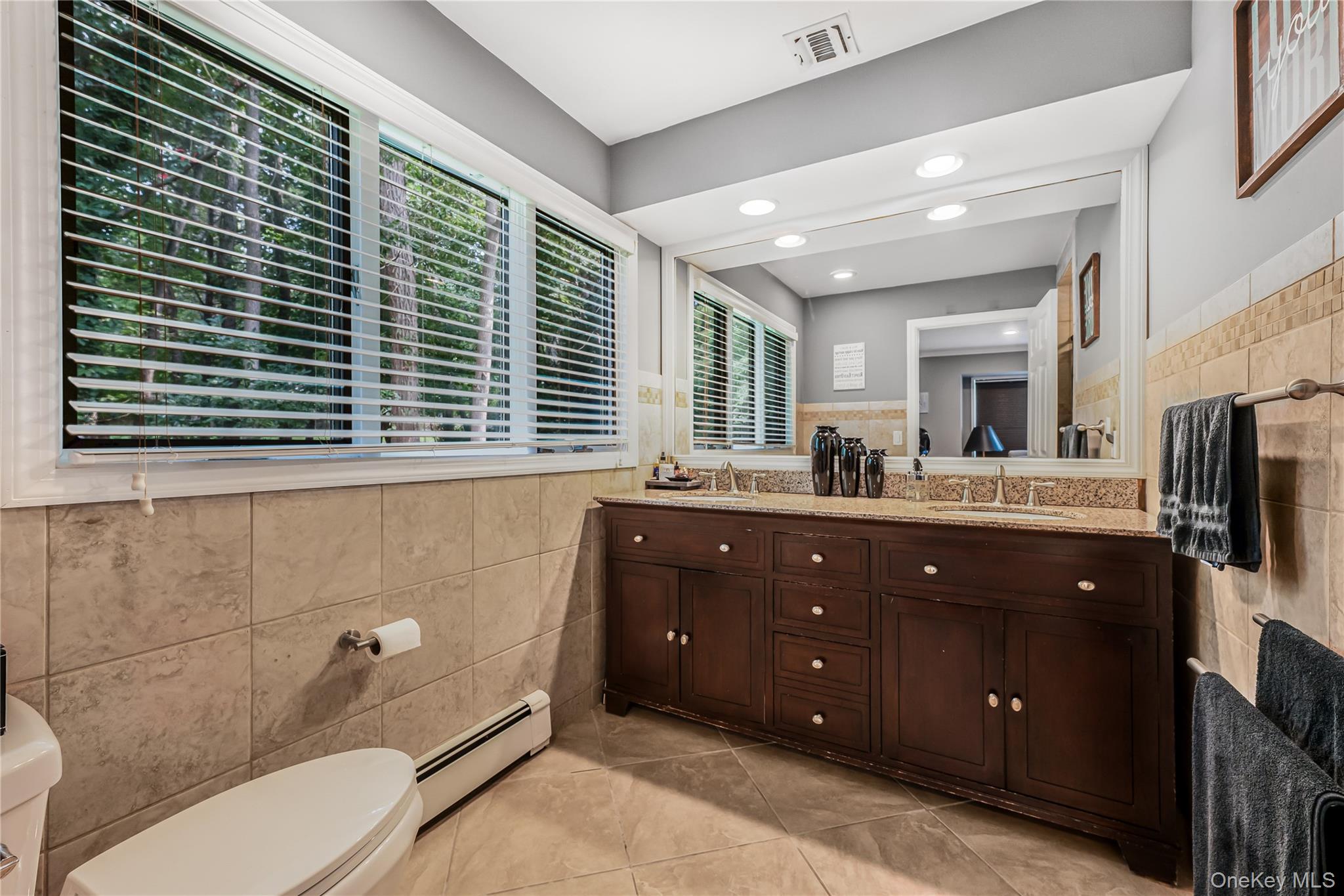 #20 photo, 1 Clark Street, Smithtown , NY 11787