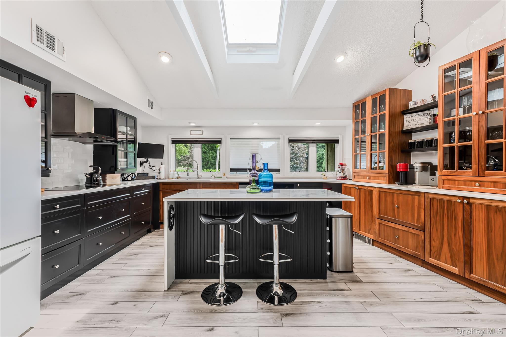 #9 photo, 1 Clark Street, Smithtown , NY 11787