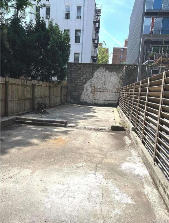 #9 photo, 344 E 116th Street, マンハッタン New York (Manhattan) , NY 10029