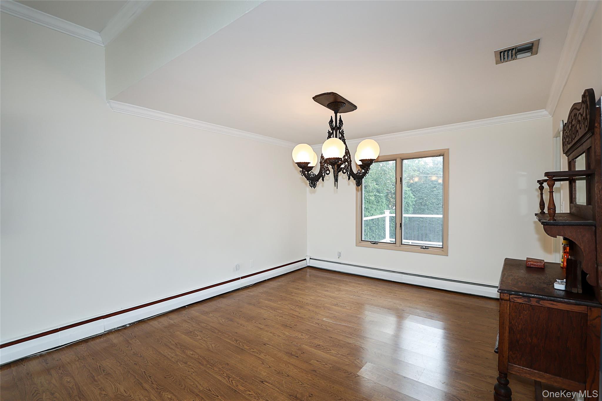 #10 photo, 14 Glenn Drive, Woodbury , NY 11797