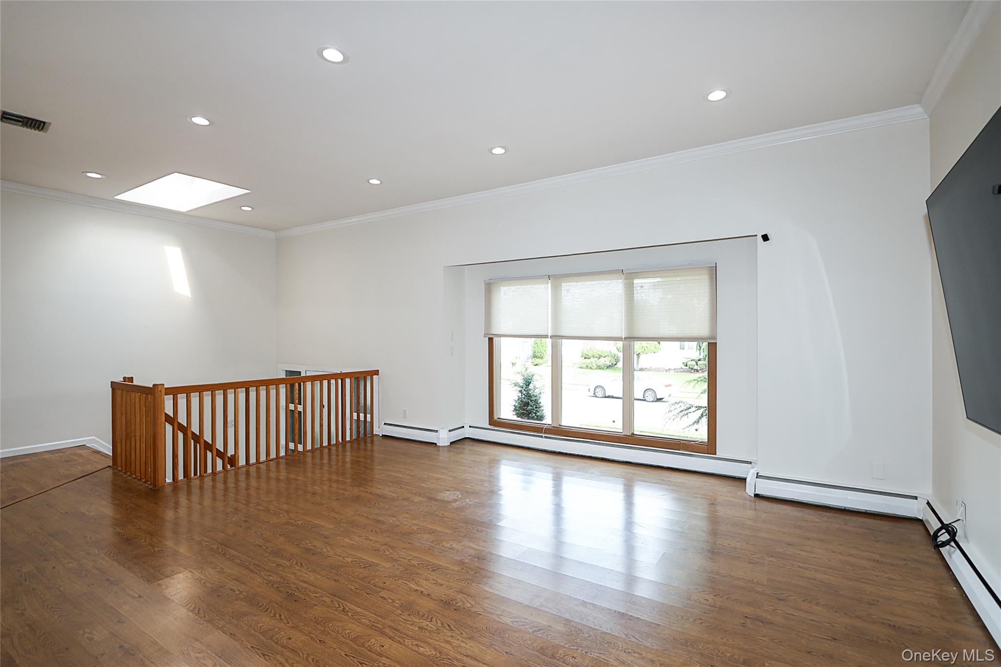 #14 photo, 14 Glenn Drive, Woodbury , NY 11797