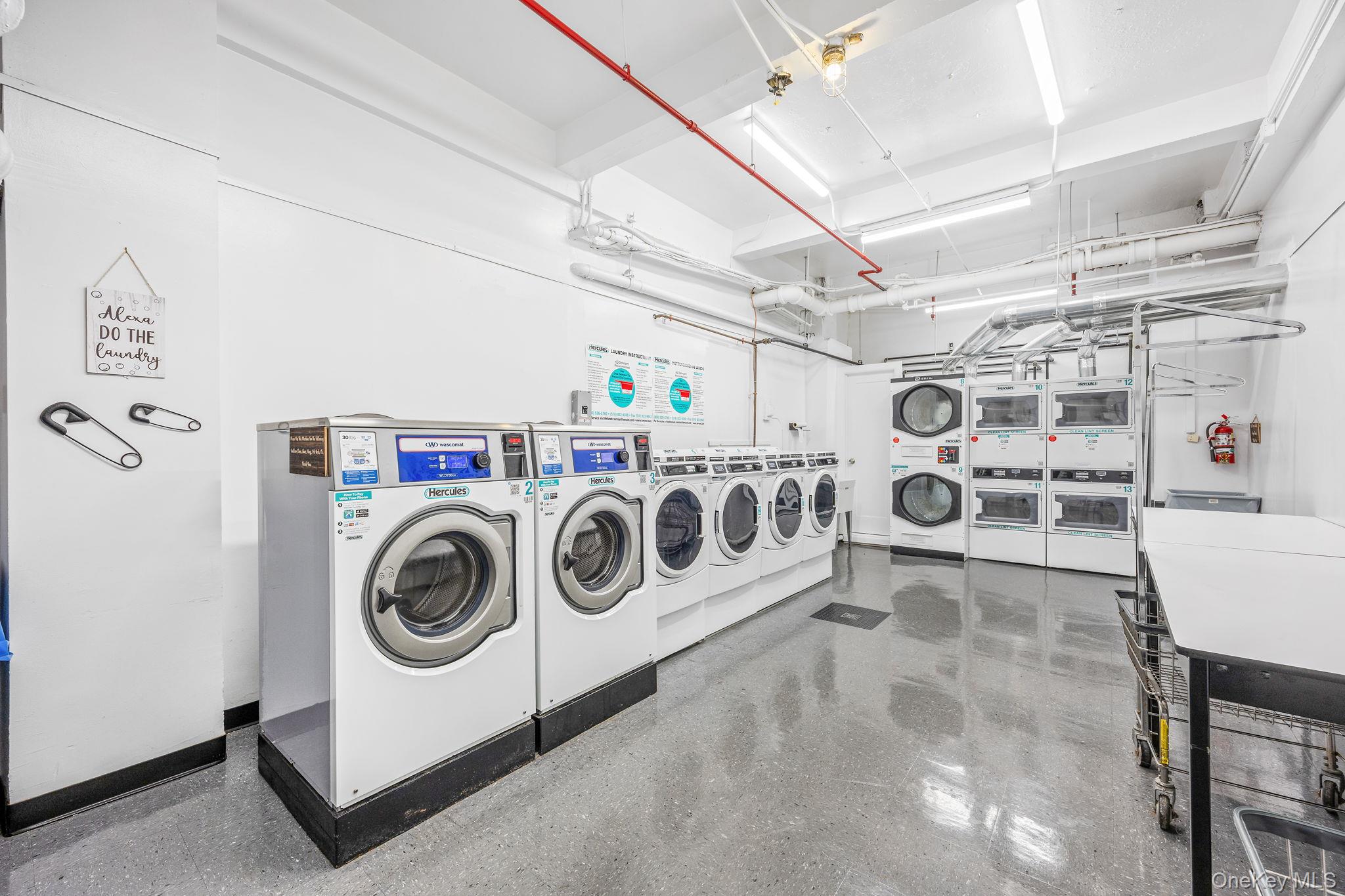 #13 photo, 20 continental Avenue, クイーンズ区 Forest Hills , NY 11375