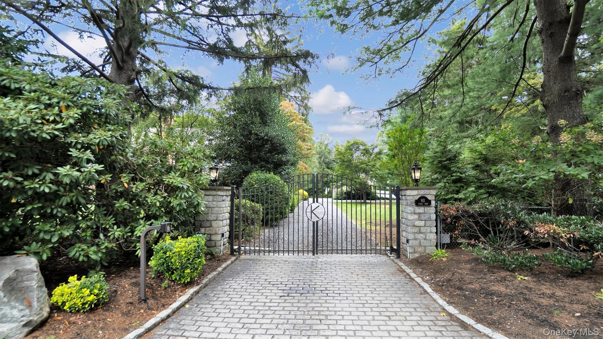 #10 photo, 811 Canal Road, Mount Sinai , NY 11766