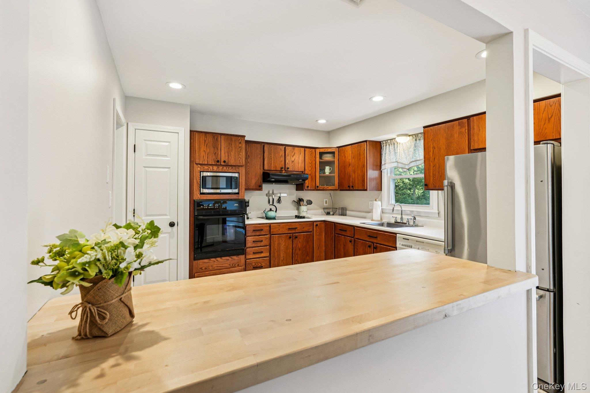 #14 photo, 35 Schrempp Lane, Pine Bush , NY 12566