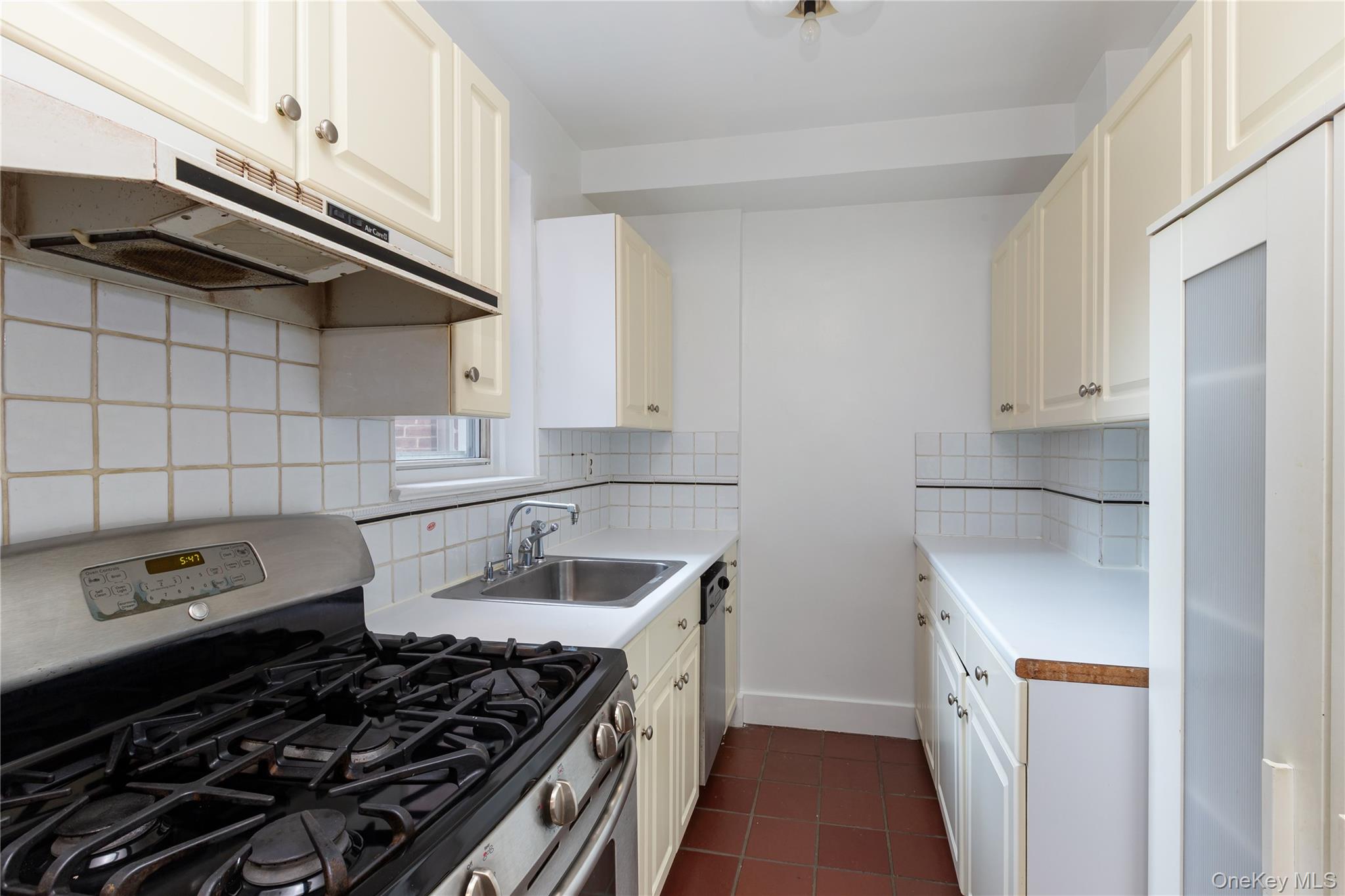 #7 photo, 640 W 231 Street, ブロンクス区 Bronx , NY 10463