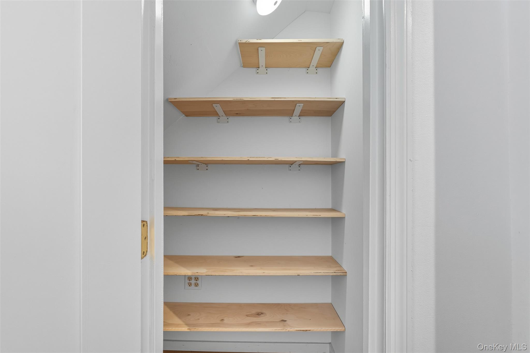 #11 photo, 3 Spring Street, Hastings-on-Hudson , NY 10706