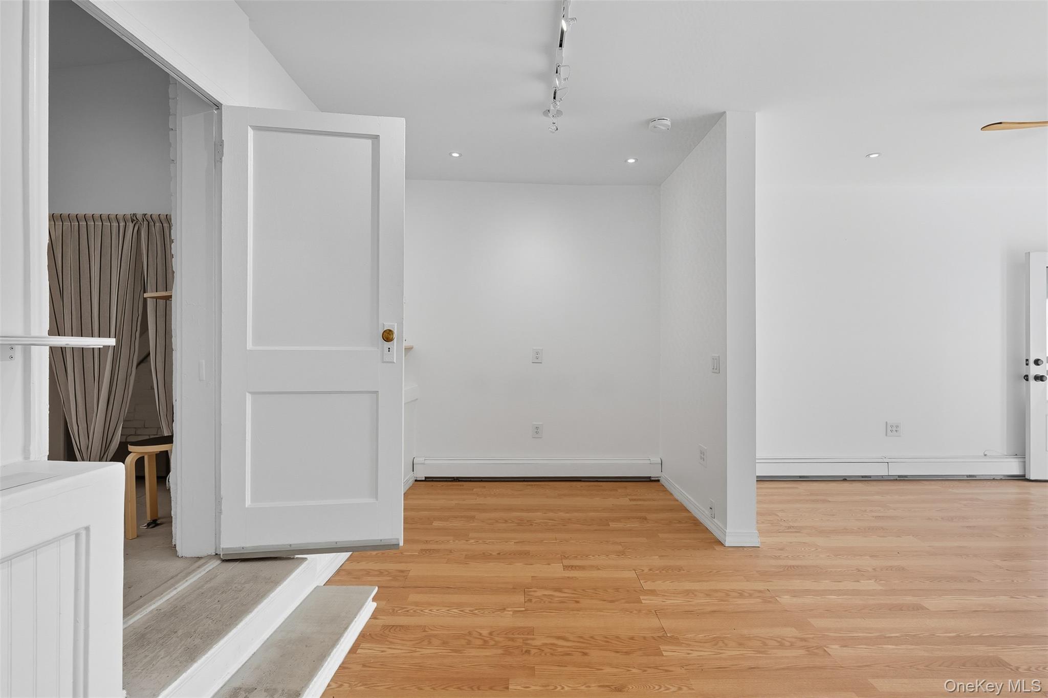 #7 photo, 3 Spring Street, Hastings-on-Hudson , NY 10706