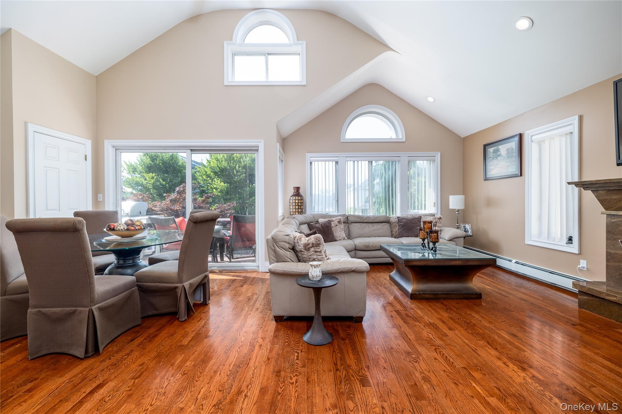 #3 photo, 459 E Pine Street, Long Beach , NY 11561