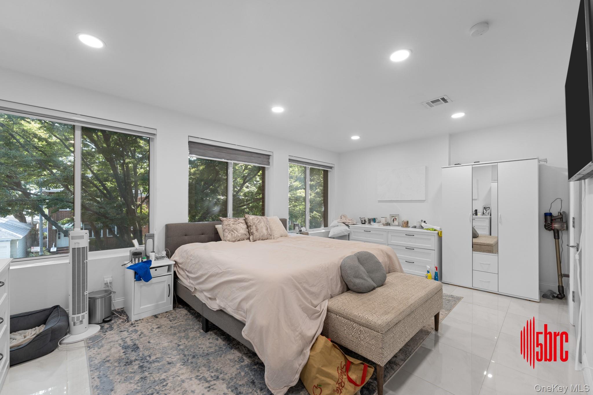 #12 photo, 1414 E 28th Street, Brooklyn , NY 11210