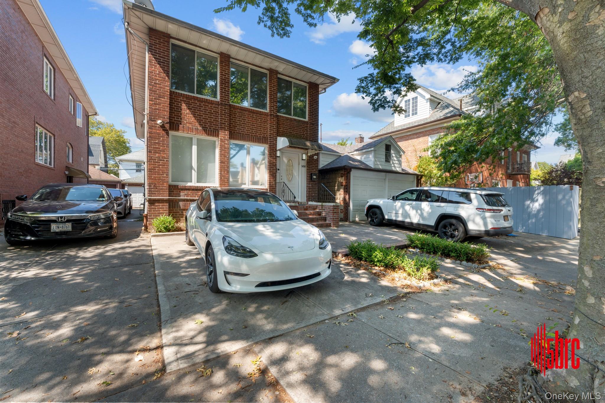 #3 photo, 1414 E 28th Street, Brooklyn , NY 11210