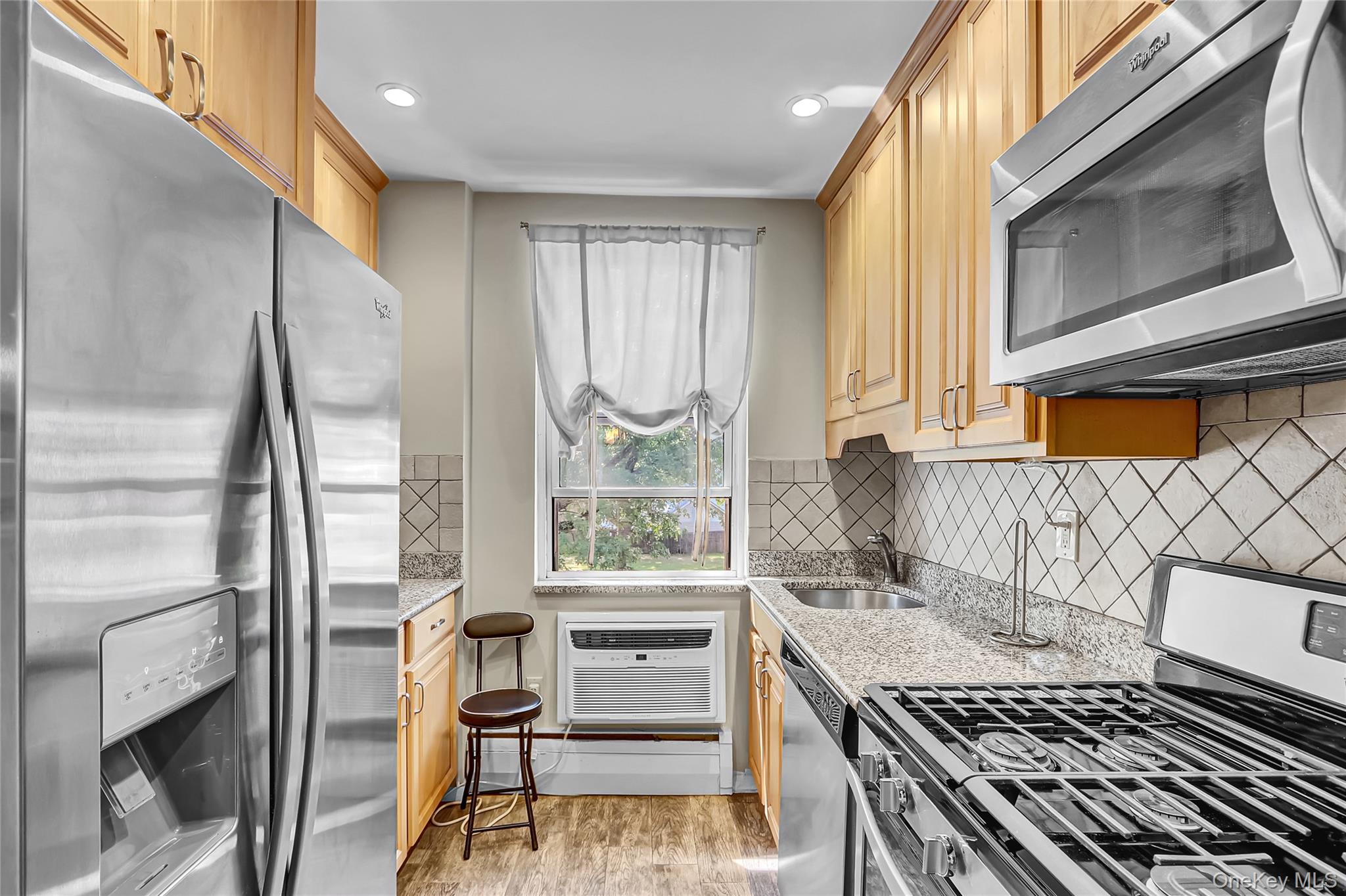 #16 photo, 30 Daley Place, Lynbrook , NY 11563