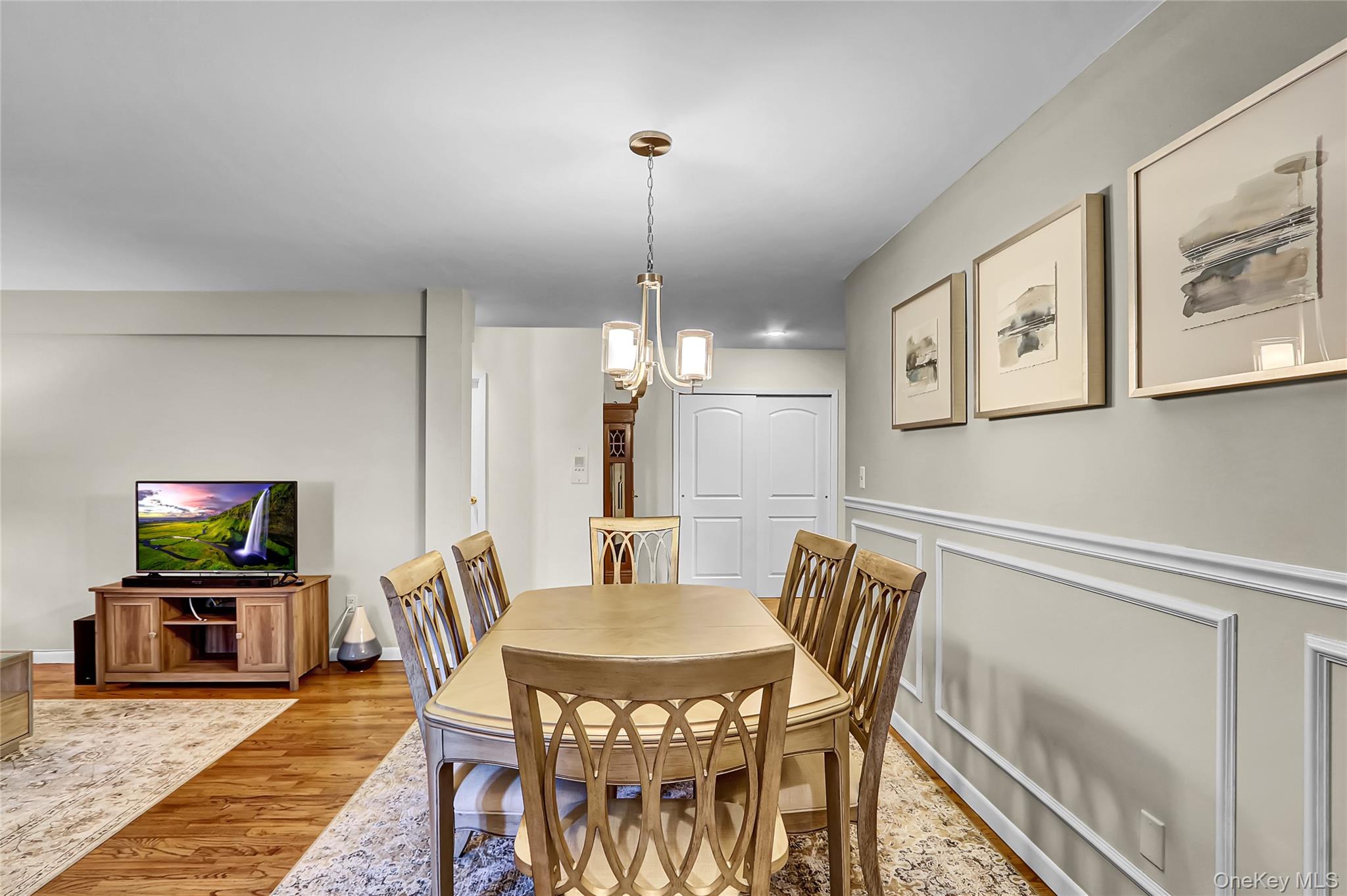 #19 photo, 30 Daley Place, Lynbrook , NY 11563