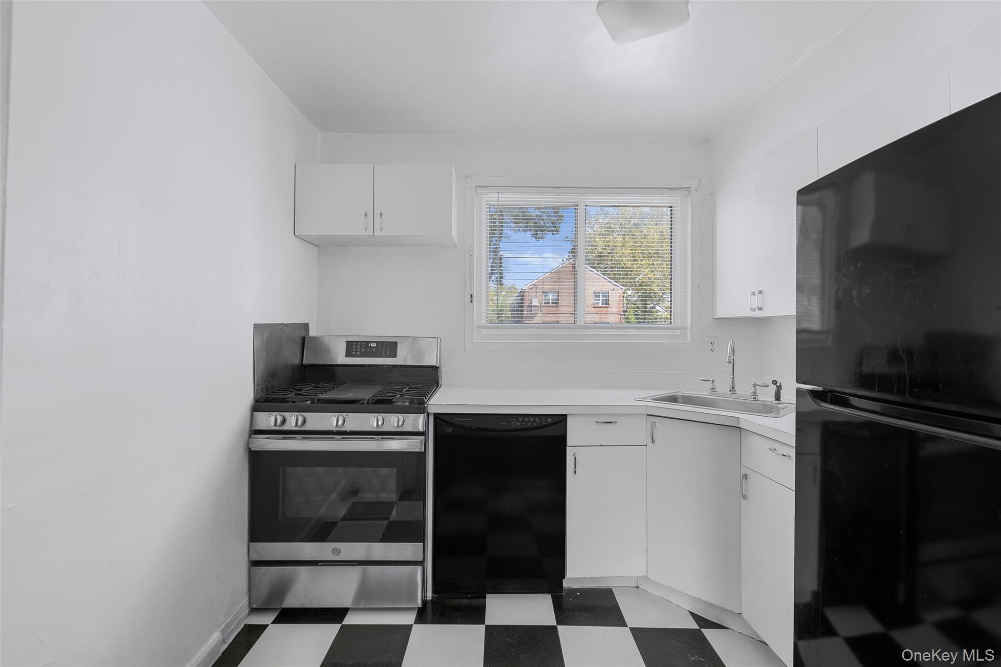 #11 photo, 1804 Shipley Avenue, Valley Stream , NY 11580