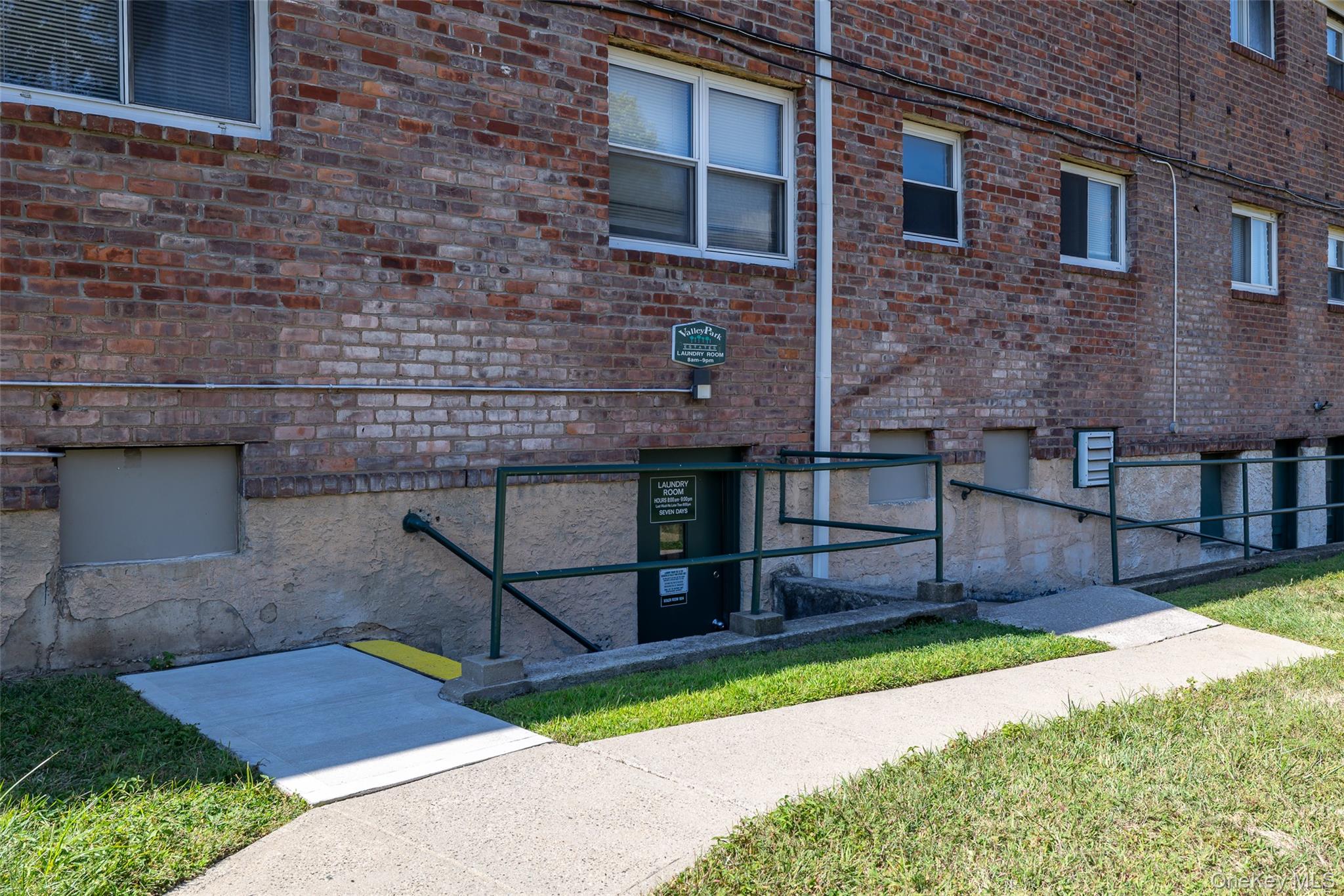 #20 photo, 1804 Shipley Avenue, Valley Stream , NY 11580