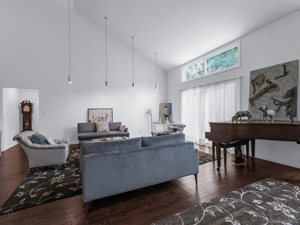 #16 photo, 15 Fairway Circle, ナッソー郡 Manhasset , NY 11030