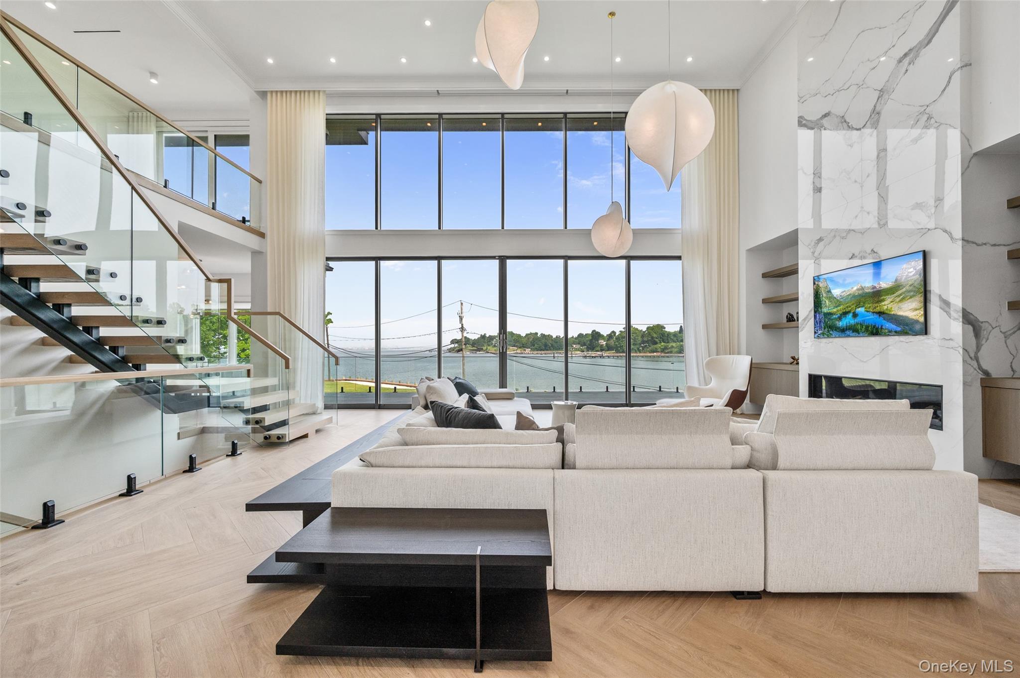 #6 photo, 70 Candy Ln, ナッソー郡 Great Neck , NY 11023