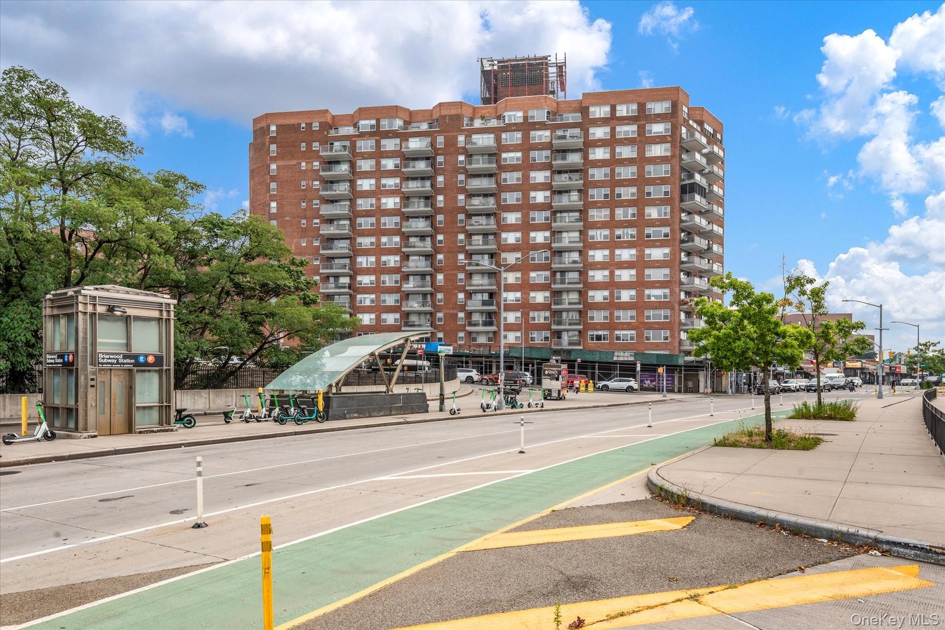 #1 photo, 85-15 Main Street, कुईंस Briarwood , NY 11435