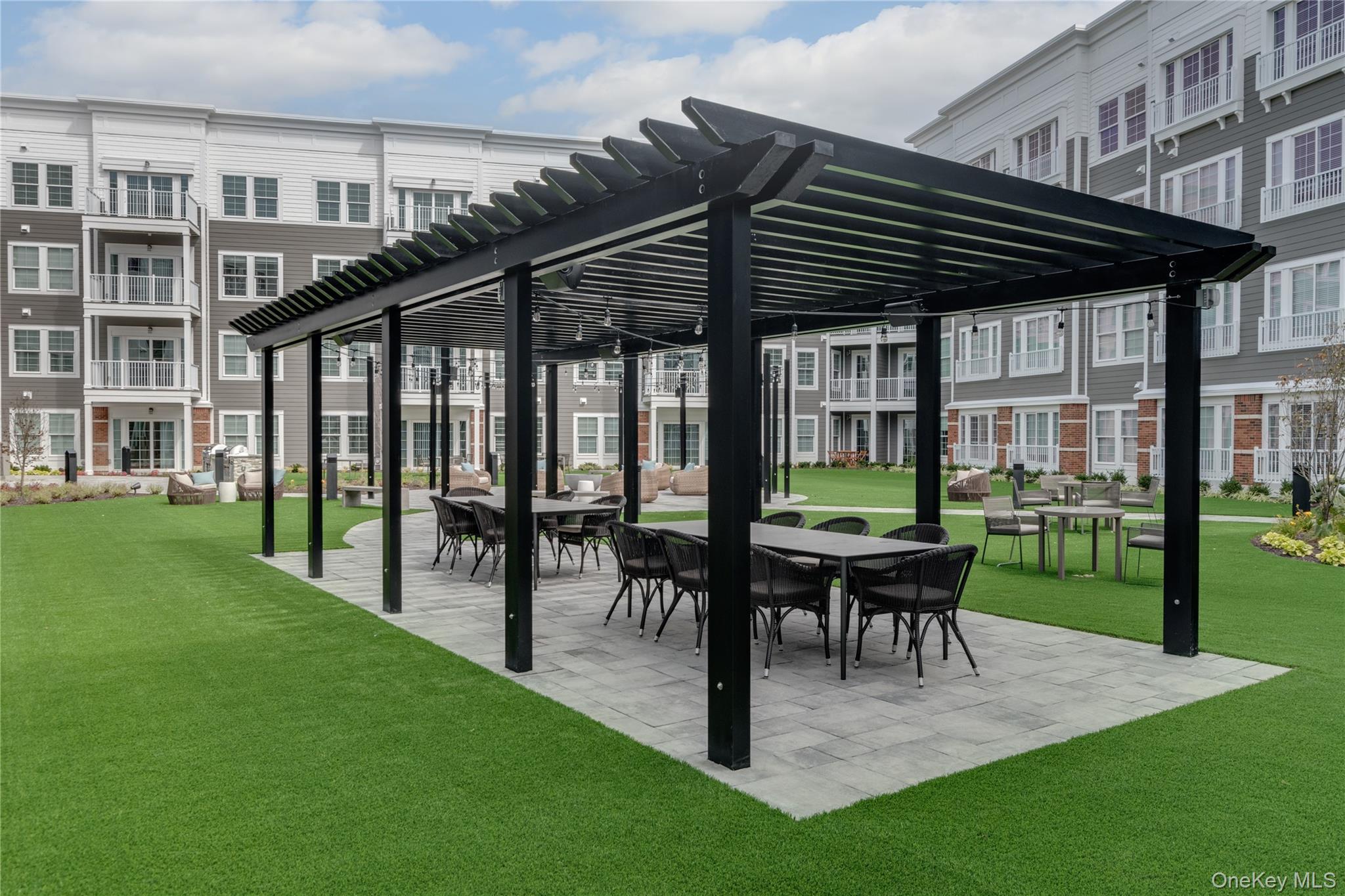 #6 photo, 75 E Hoffman Avenue, Lindenhurst , NY 11757