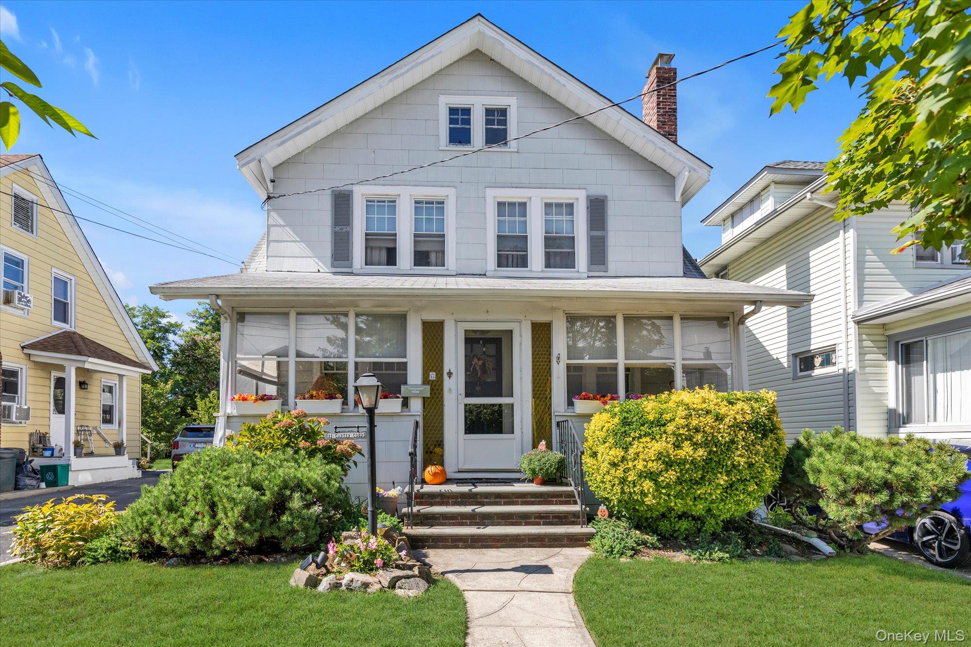 #1 photo, 21 Carter Court, Lynbrook , NY 11563