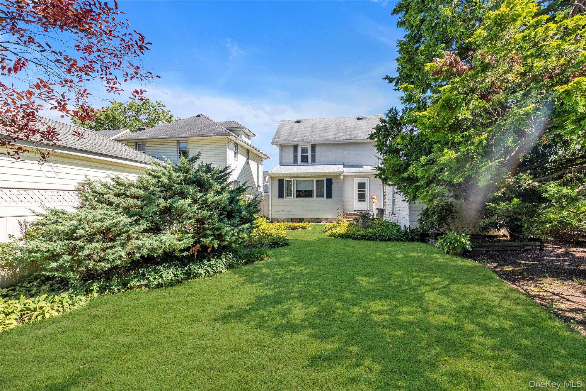 #18 photo, 21 Carter Court, Lynbrook , NY 11563