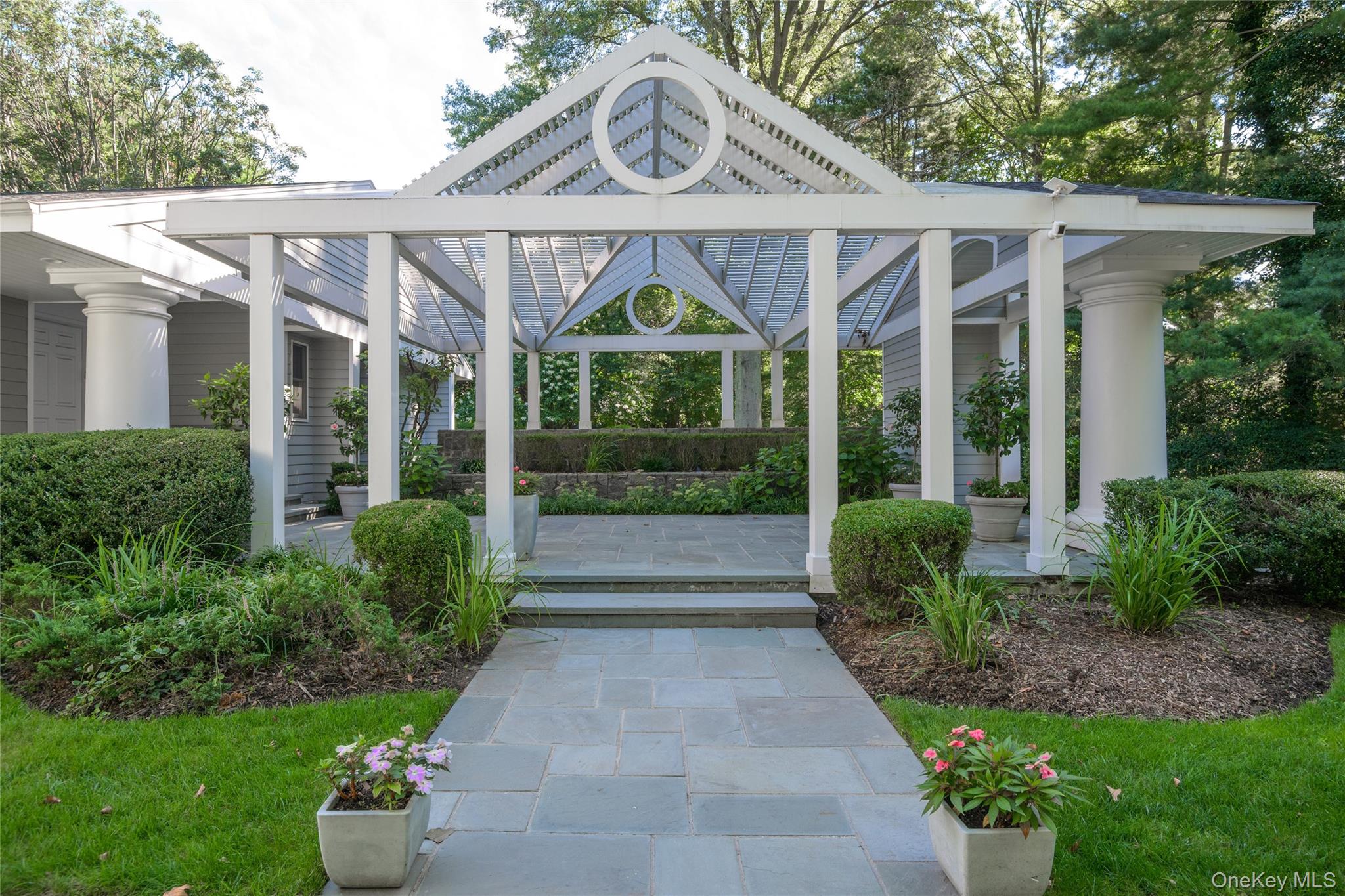 #5 photo, 48 Morgan Drive, Old Westbury , NY 11568