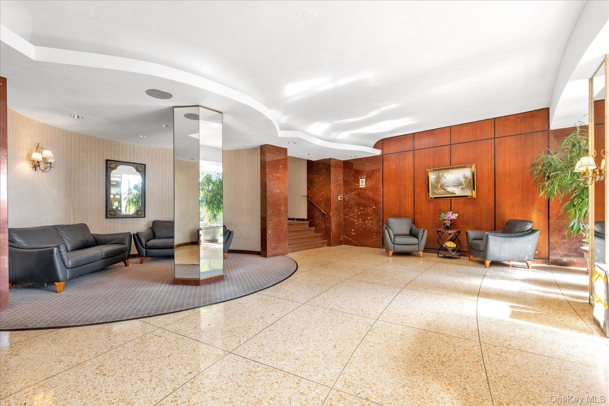 #13 photo, 61-20 Grand Central Parkway, クイーンズ区 Forest Hills , NY 11375