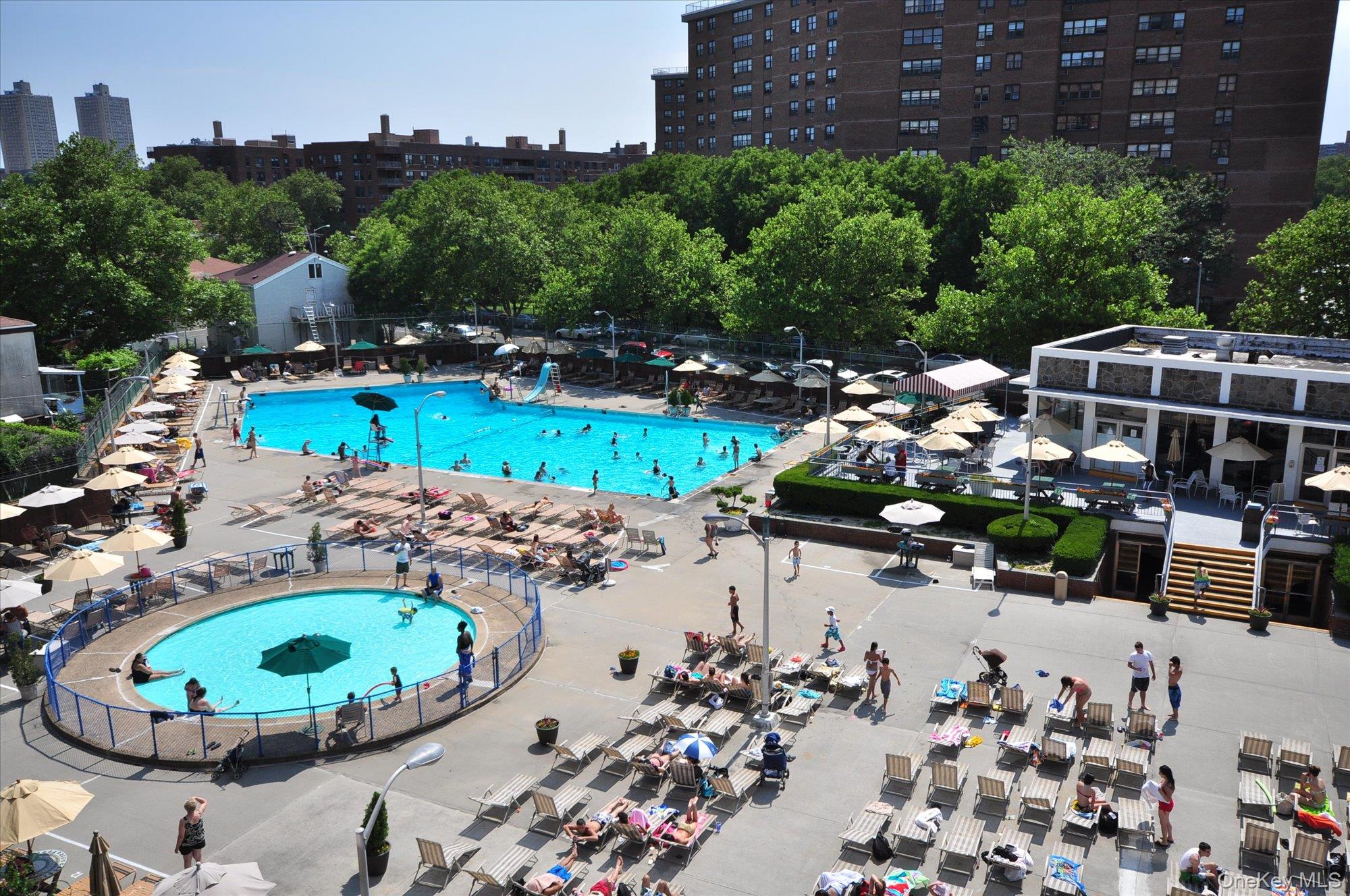 #17 photo, 61-20 Grand Central Parkway, クイーンズ区 Forest Hills , NY 11375