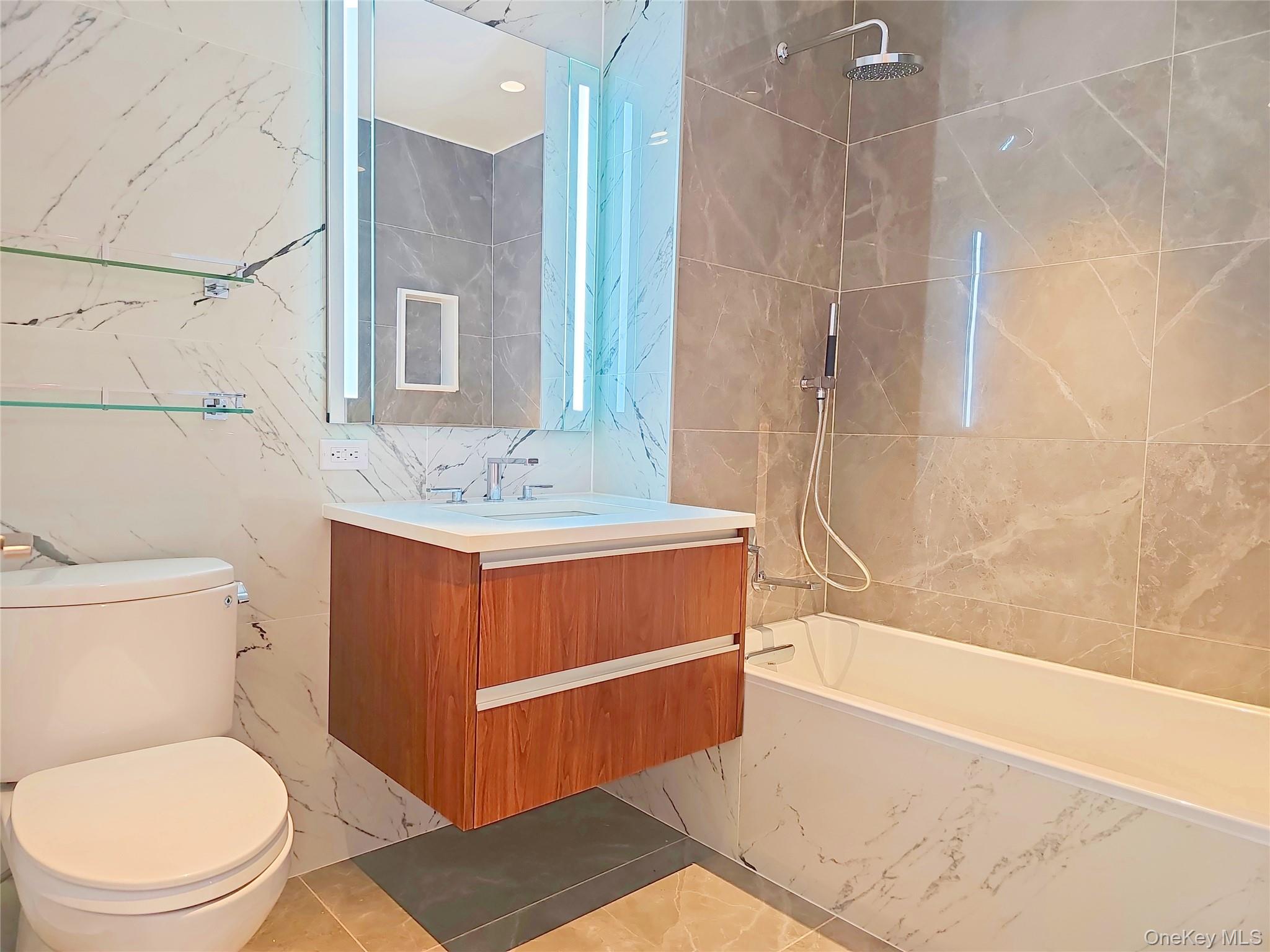 #18 photo, 136-18 Maple Avenue, Flushing , NY 11355