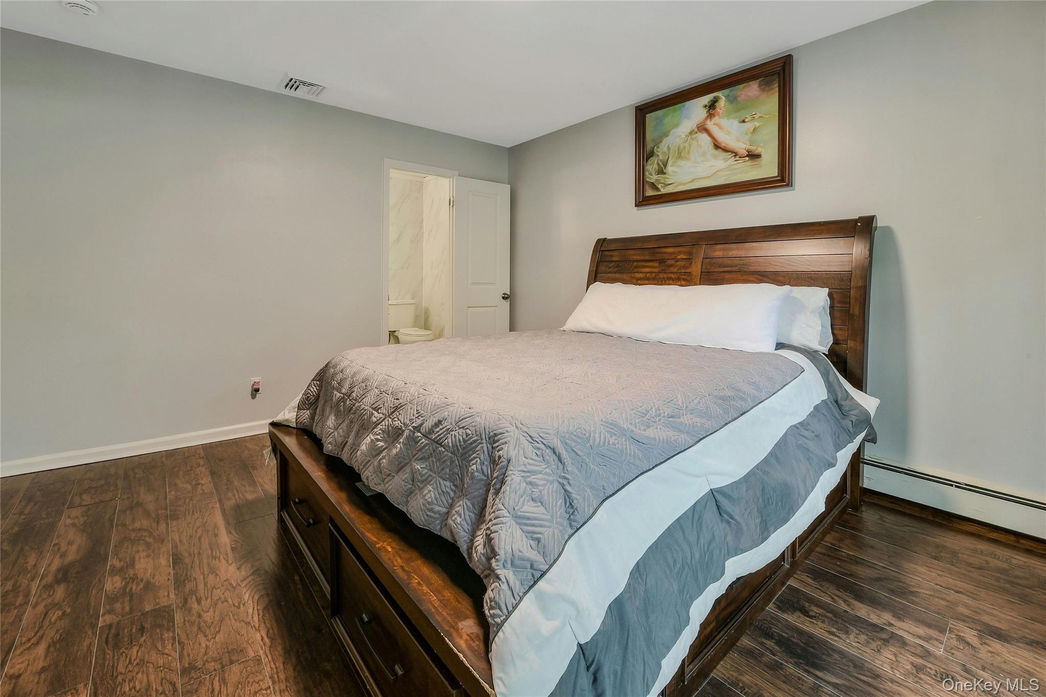 #18 photo, 27 Upper Sheep Pasture Road, East Setauket , NY 11733