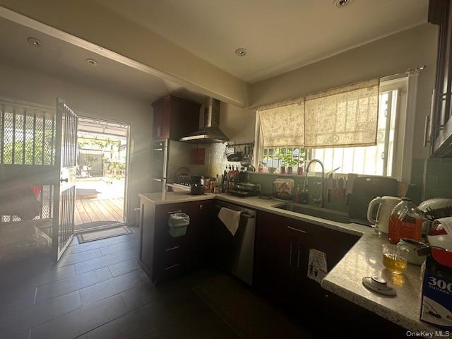 #7 photo, 35-20 Utopia Parkway, Flushing , NY 11358