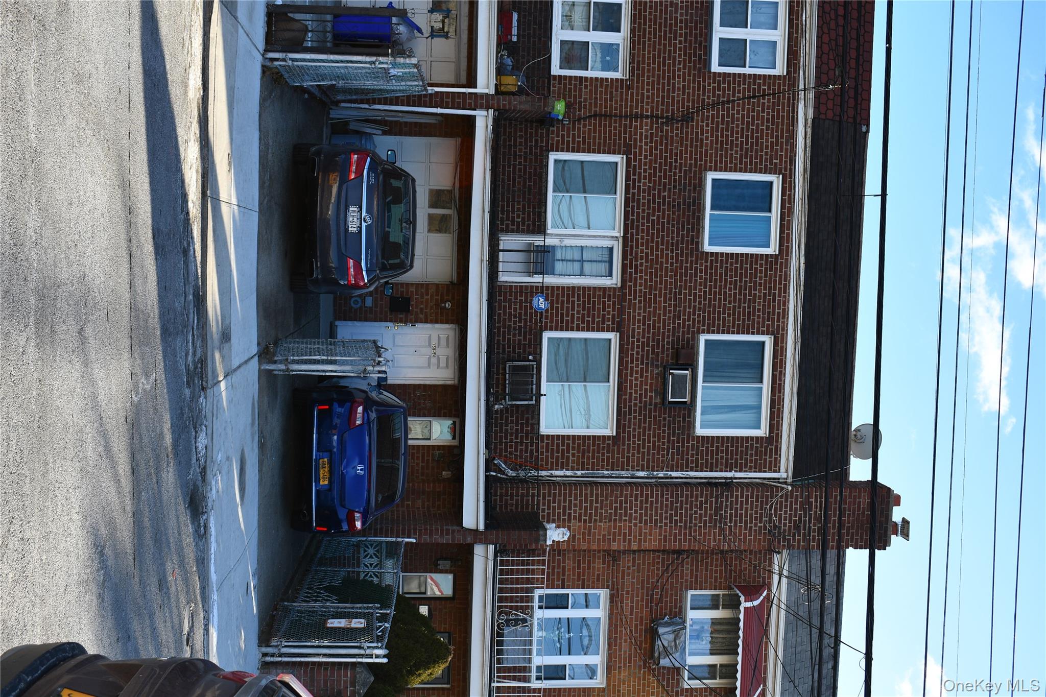 #2 photo, 158-04 84 Road, Jamaica Hills , NY 11432