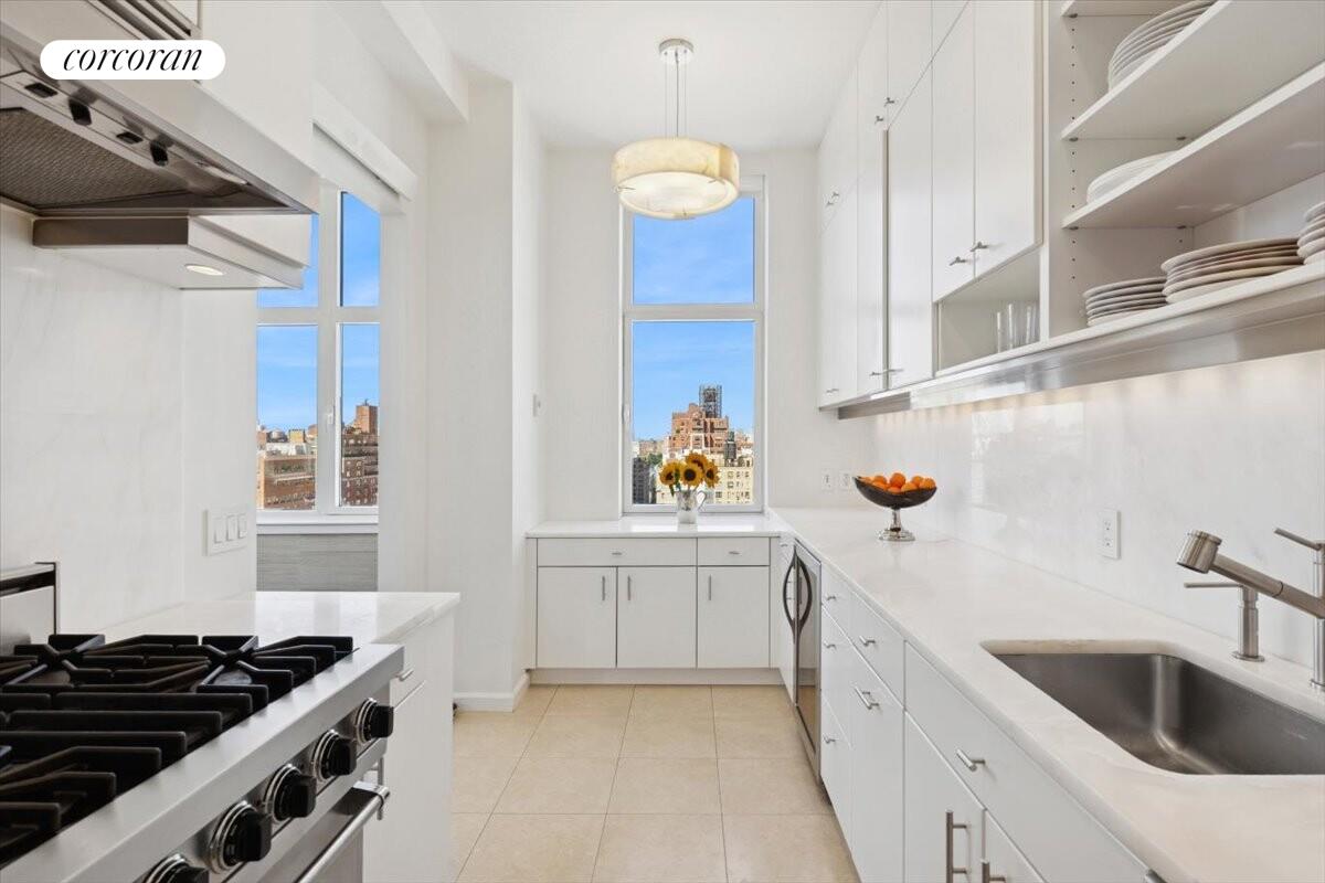 #14 photo, 181 E 90TH Street, Carnegie Hill , NY 10128