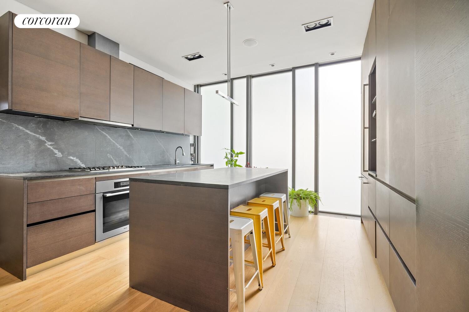 #6 photo, 536 COURT Street, ブルックリン区 Carroll Gardens , NY 11231