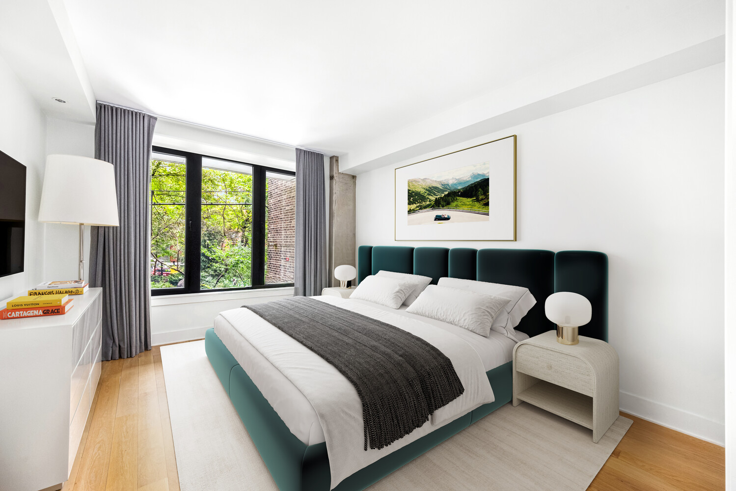 #9 photo, 253 E 7TH Street, East Village , NY 10009