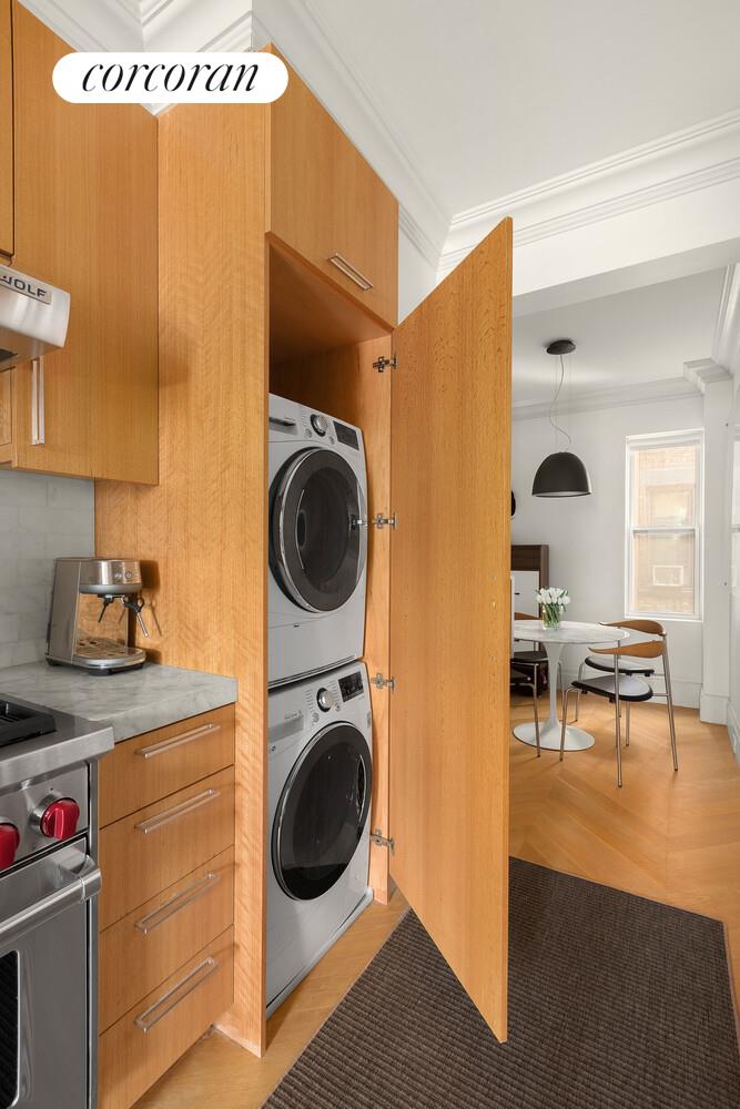 #11 photo, 140 W 10TH Street, West Village , NY 10014