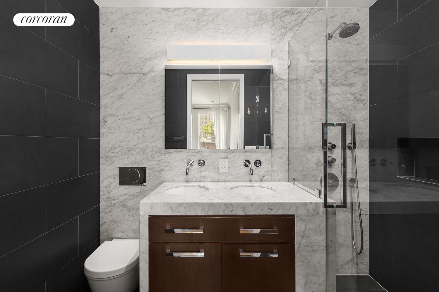 #14 photo, 140 W 10TH Street, West Village , NY 10014