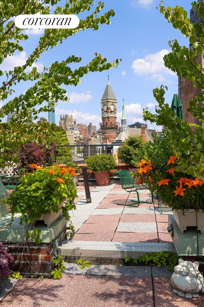 #19 photo, 140 W 10TH Street, West Village , NY 10014