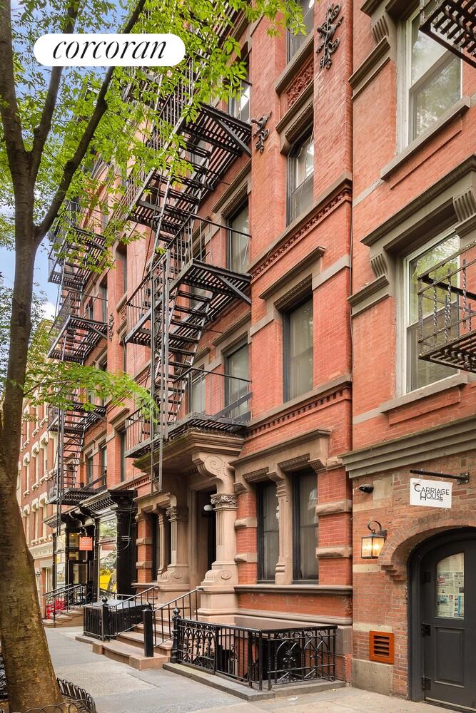 #20 photo, 140 W 10TH Street, West Village , NY 10014